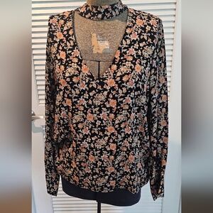Women's Blouse